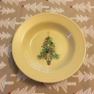 Fiesta Christmas Tree 9” Rim Bowl  NWT